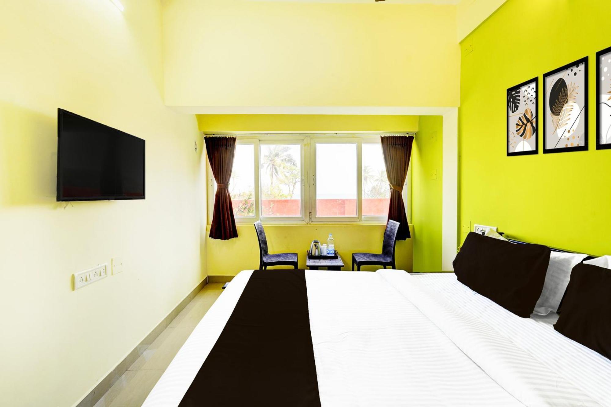 Super Collection O Nibav Beach View Chennai Esterno foto