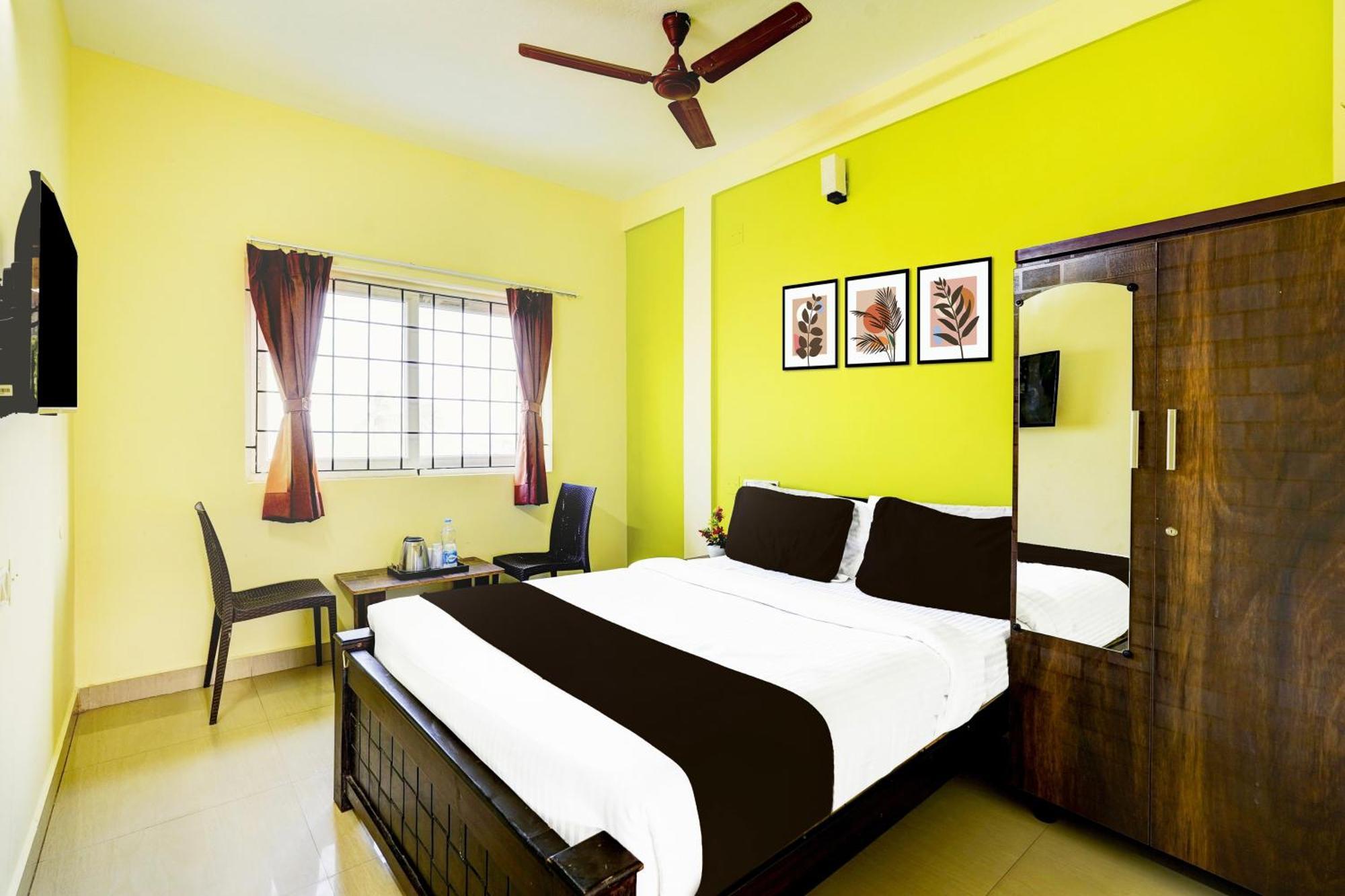 Super Collection O Nibav Beach View Chennai Esterno foto
